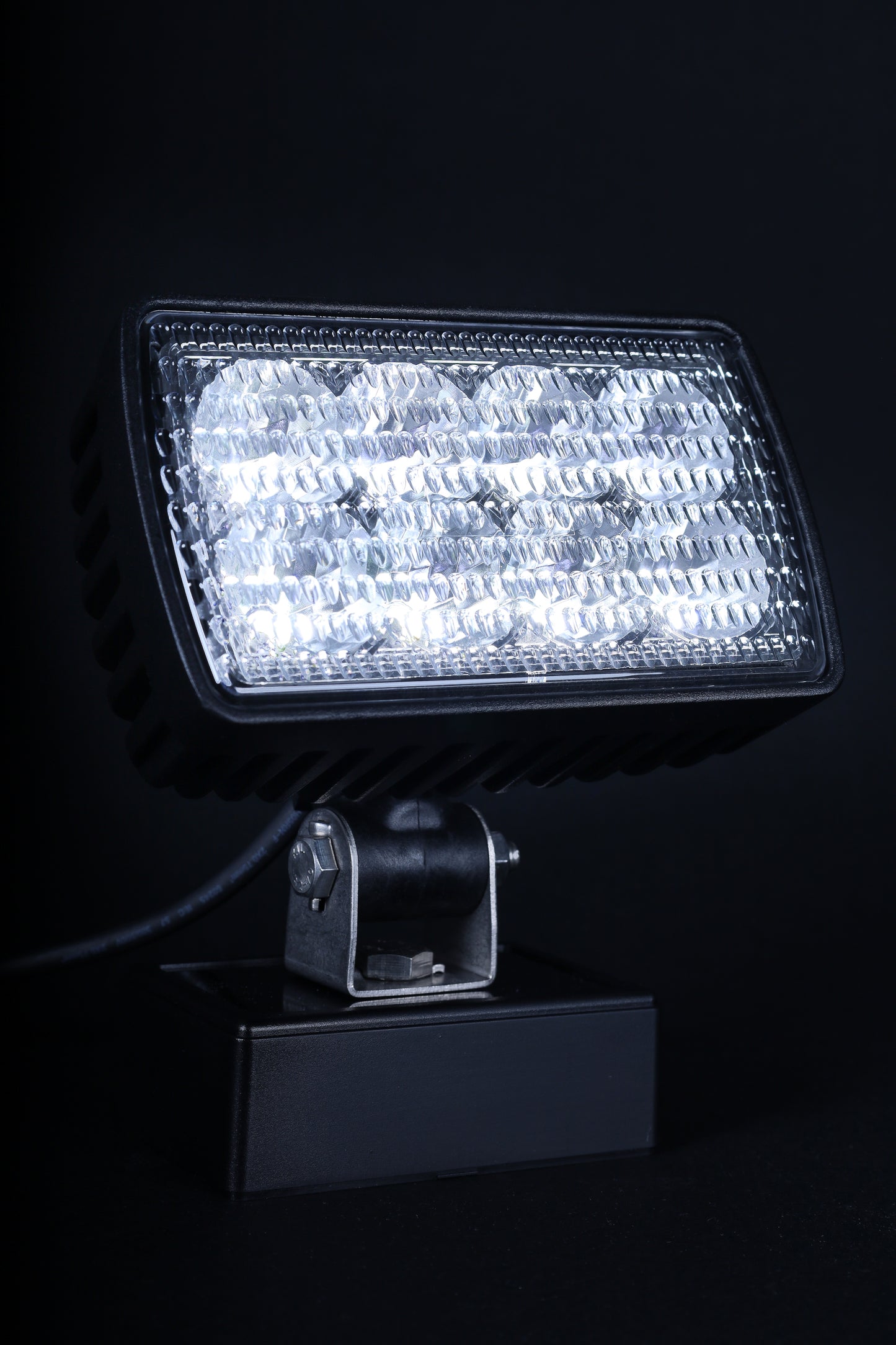 40 Watt LED Rectangle Adjustable Mount Work Light - LG852