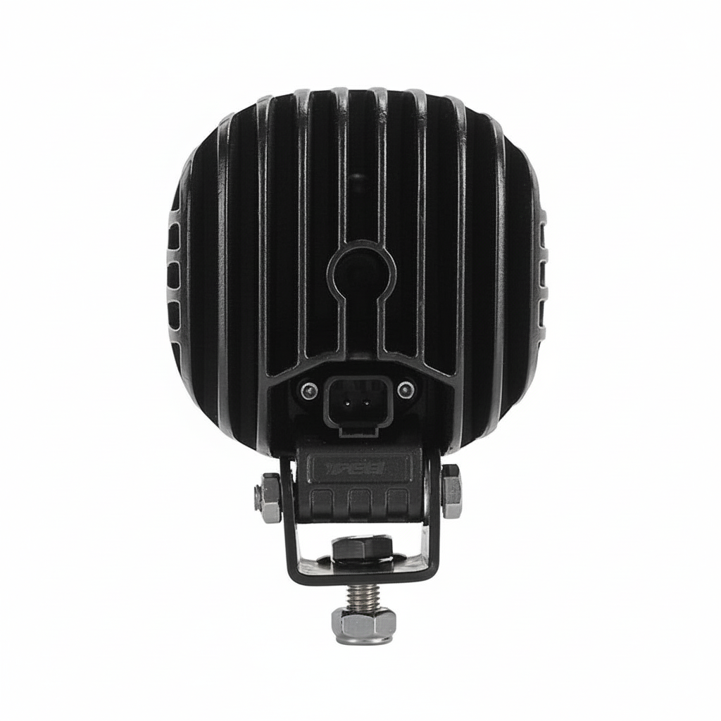 LG843 original image 6