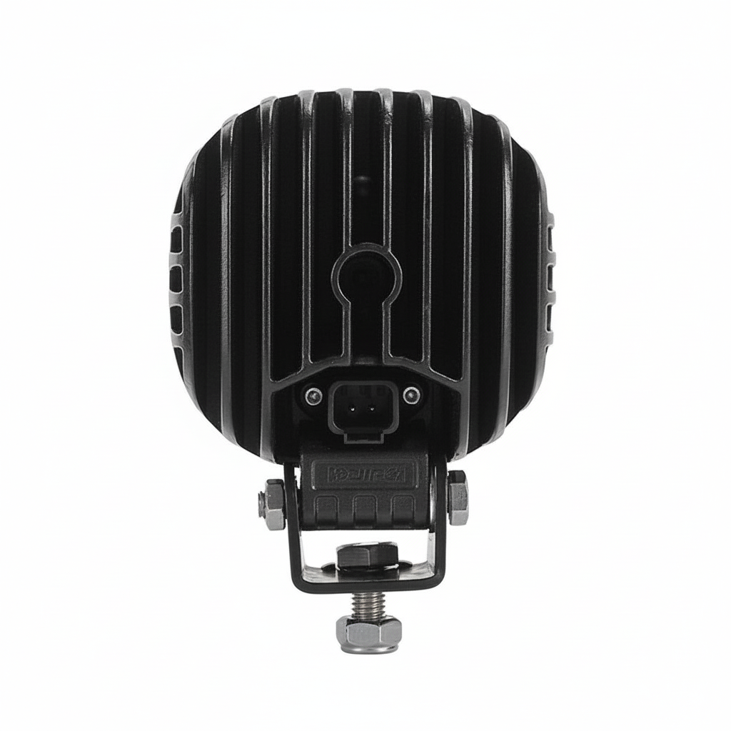 LG843 original image 6