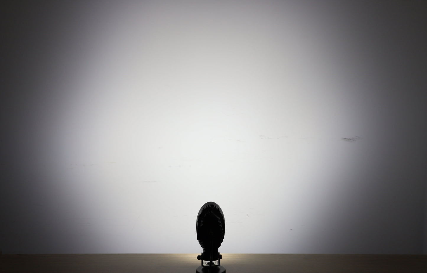 LG8470 original image 6