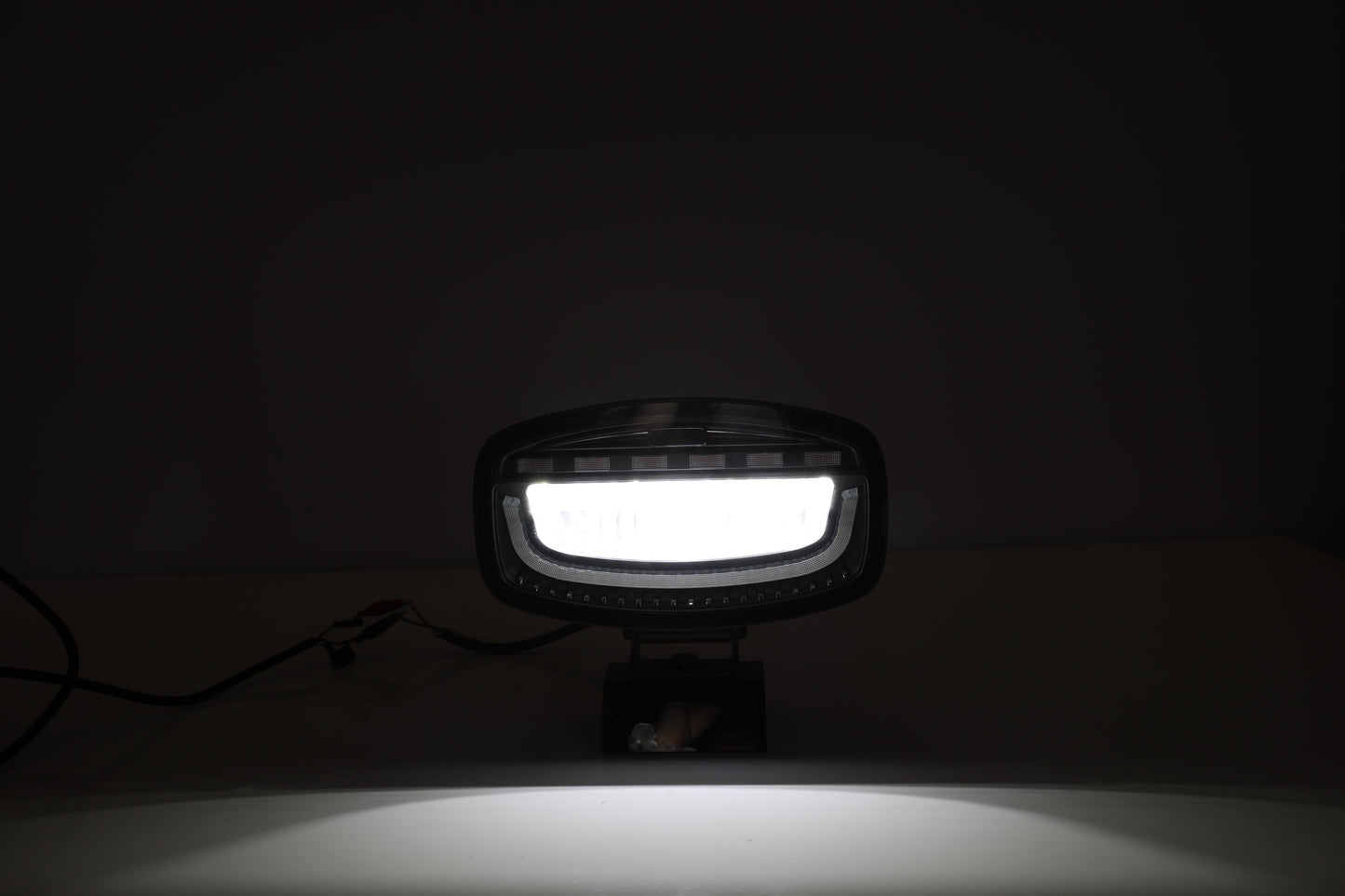 LG934 catalog image 13