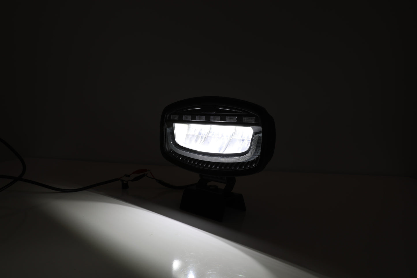 LG934 catalog image 14