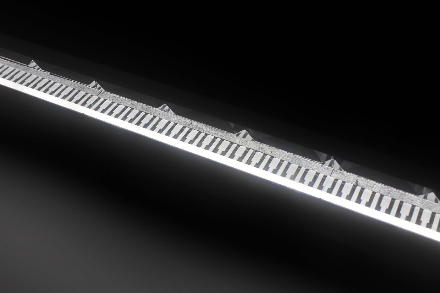 LG984 cleaned image 10
