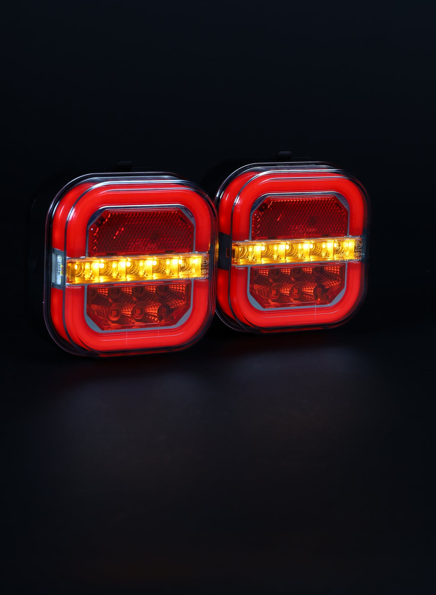 Rechargeable LED Magnetic Trailer Tail Light Kit - LG505