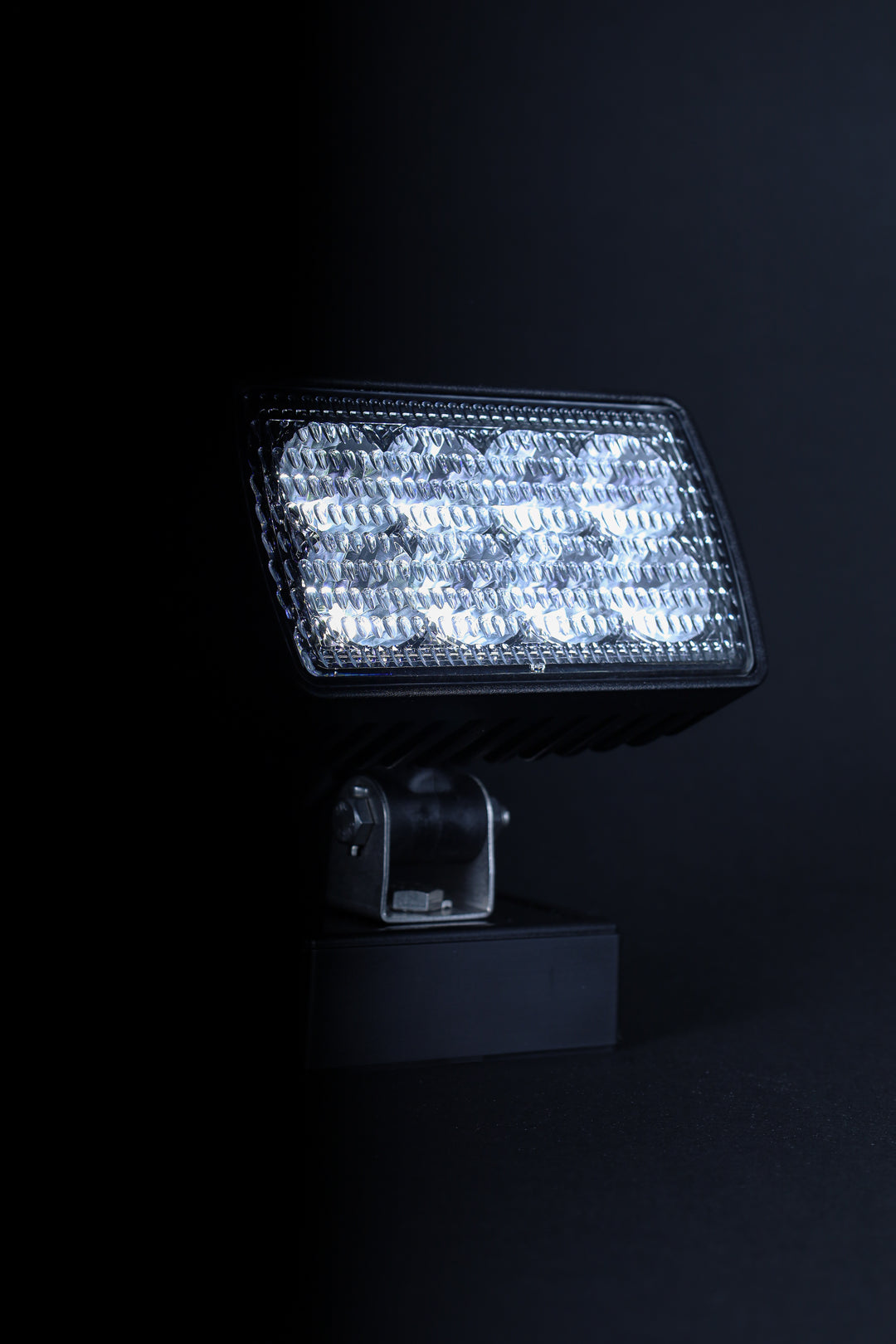 40 Watt LED Rectangle Adjustable Mount Work Light - LG852