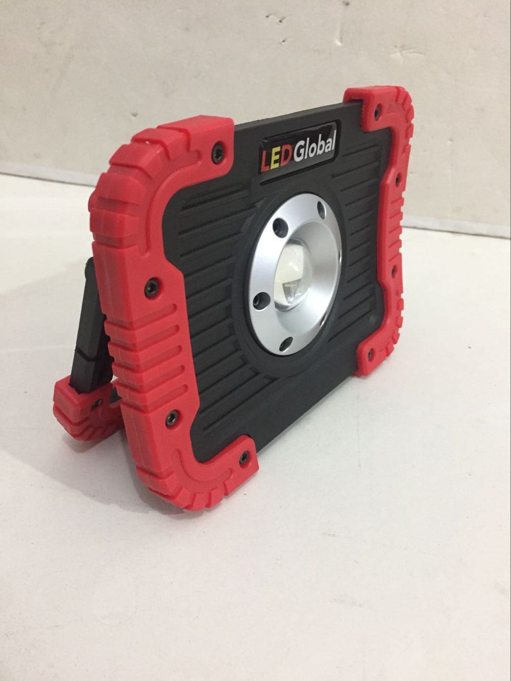 LED Rechargeable Flood Work Light - LG910